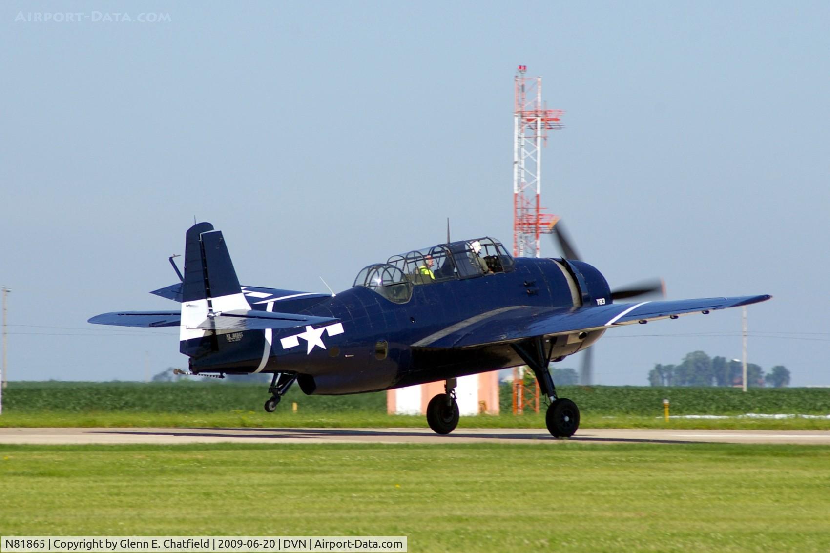 N81865, 1945 Grumman TBM-3E Avenger C/N 5632, Quad Cities Air Show