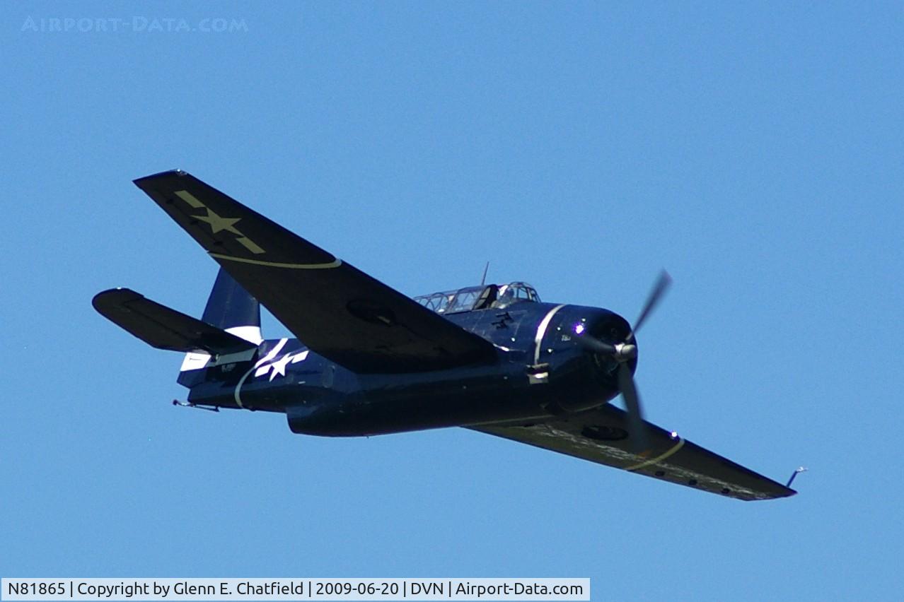 N81865, 1945 Grumman TBM-3E Avenger C/N 5632, Quad Cities Air Show