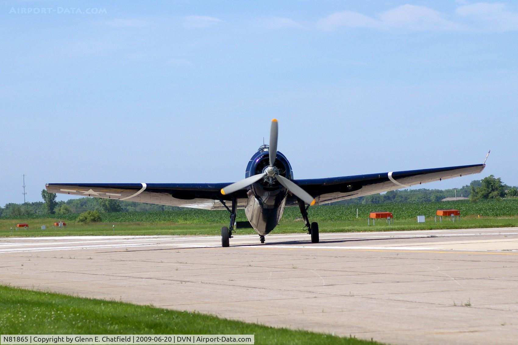 N81865, 1945 Grumman TBM-3E Avenger C/N 5632, Quad Cities Air Show