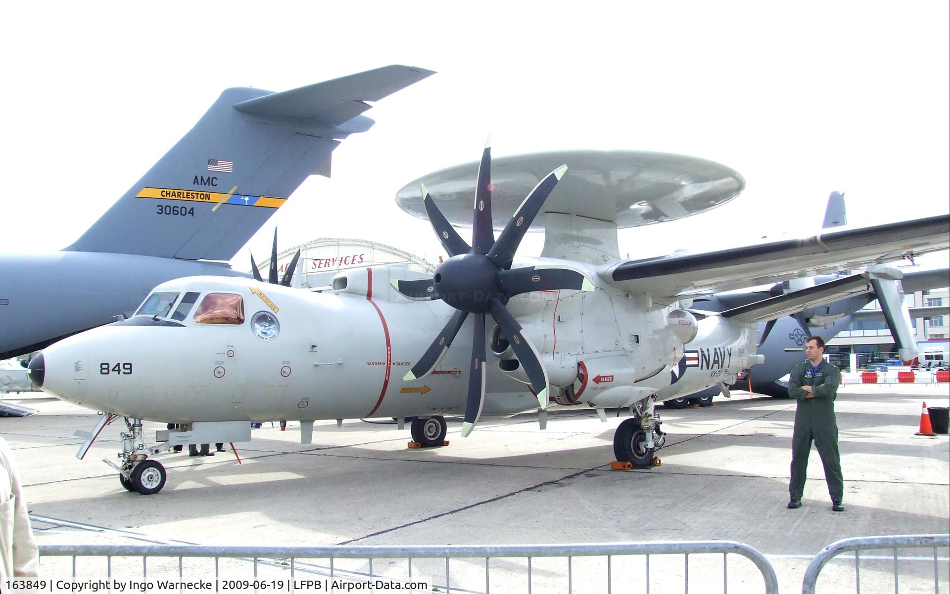 163849, Grumman E-2C Hawkeye Group 1 C/N A52-130, Grumman E-2C Hawkeye 2000 of US Navy at the Aerosalon 2009, Paris