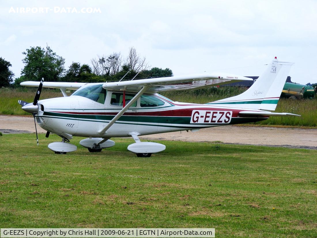 G-EEZS, 1972 Cessna 182P Skylane C/N 182-61338, at Enstone Airfield, Previous ID: D-EEZS