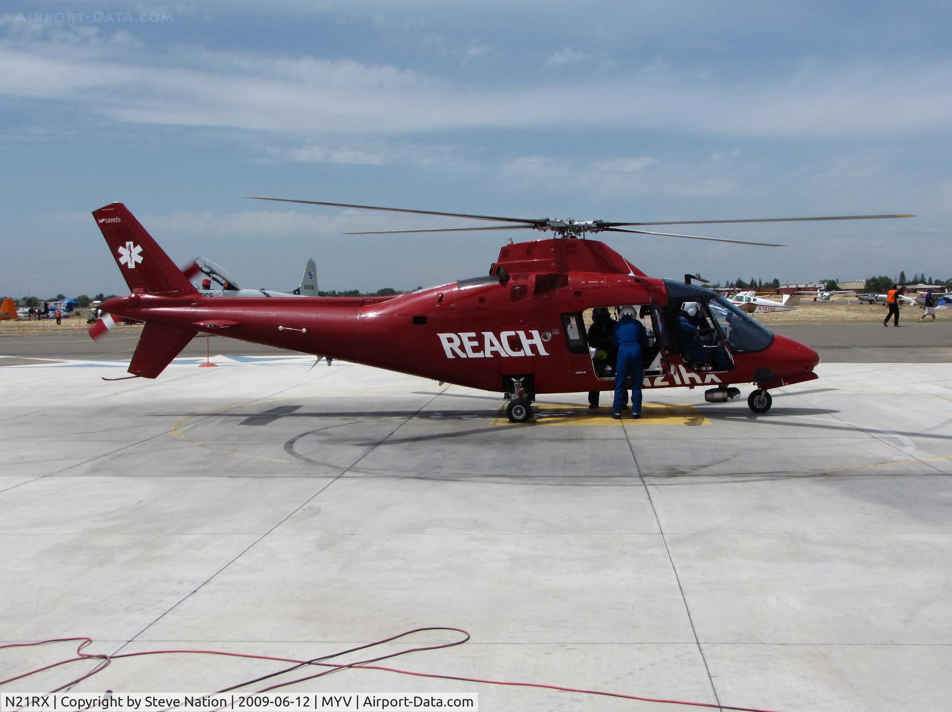N21RX, Agusta A-109 C/N 7131, REACH air medical Agusta Spa AGUSTA A109, c/n: 7131 ready for mission