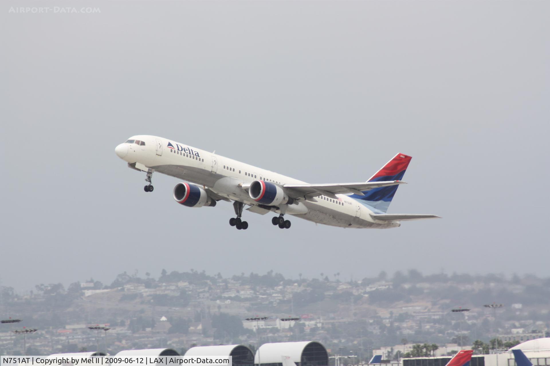 N751AT, 1984 Boeing 757-212 C/N 23125, DAL1767 - KLAX-PHKO - Departing RWY 25R