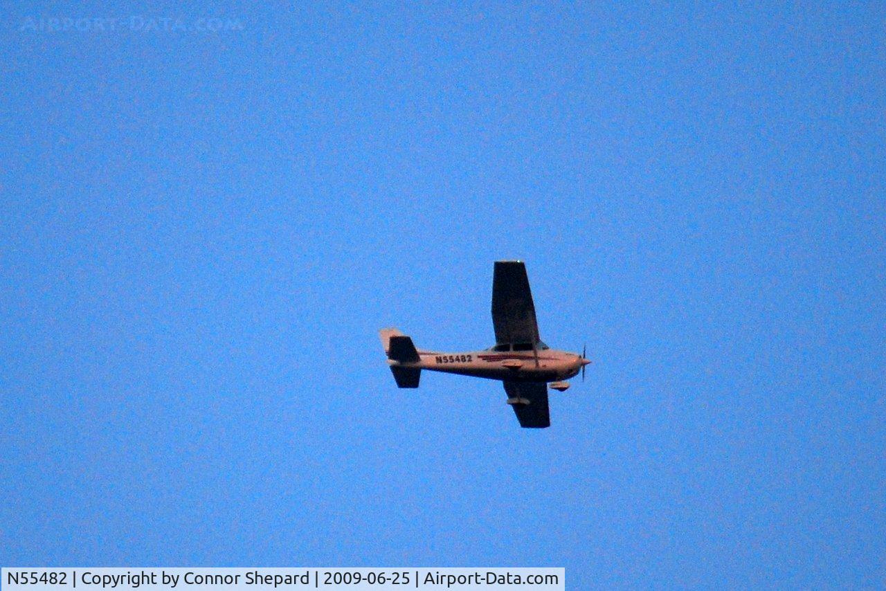 N55482, 1981 Cessna 172P C/N 17275193, C172 flying over Watkinsville, GA