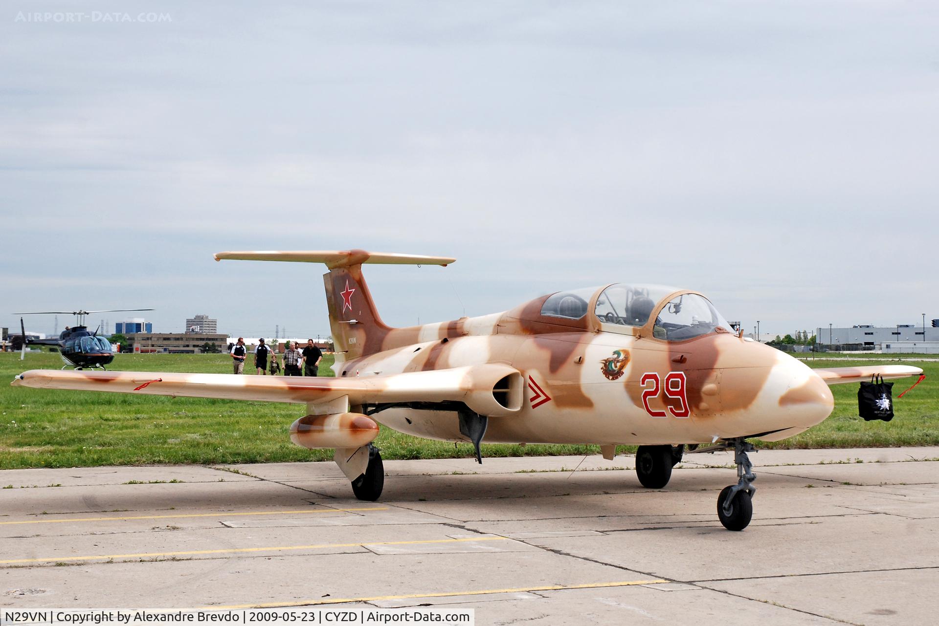 N29VN, 1972 Aero L-29 Delfin C/N 294878, L-29 Delfin at Wings and Wheels festival 2009 Downsview