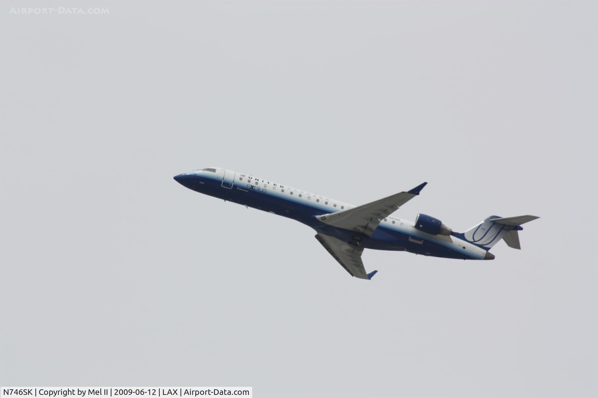 N746SK, 2005 Bombardier CRJ-700 (CL-600-2C10) Regional Jet C/N 10202, SKW6219 - KLAX-KDFW - Departing RWY 25R