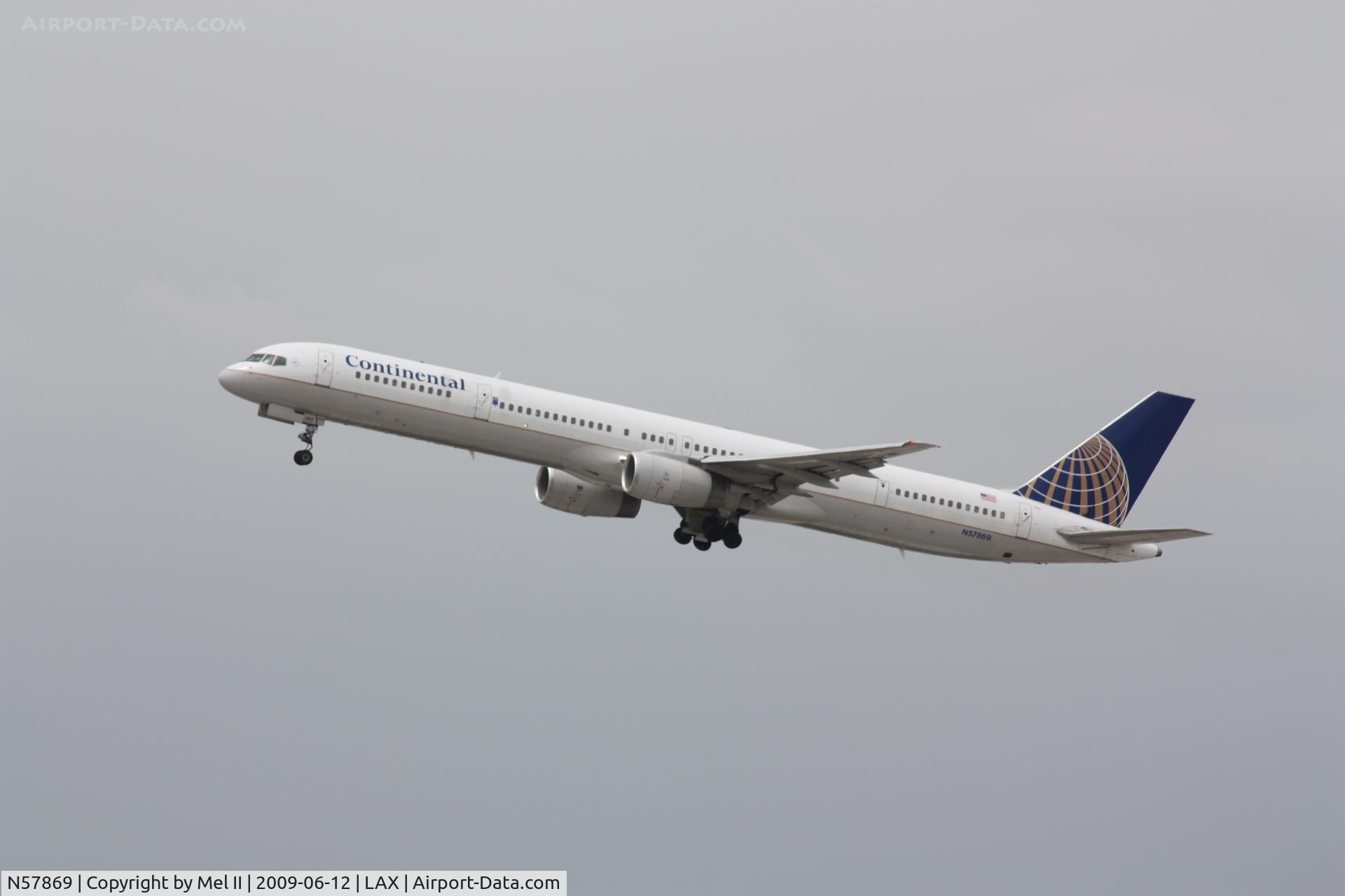 N57869, 2002 Boeing 757-33N C/N 32593, COA494 - KLAX-KIAH - Departing RWY 25R
