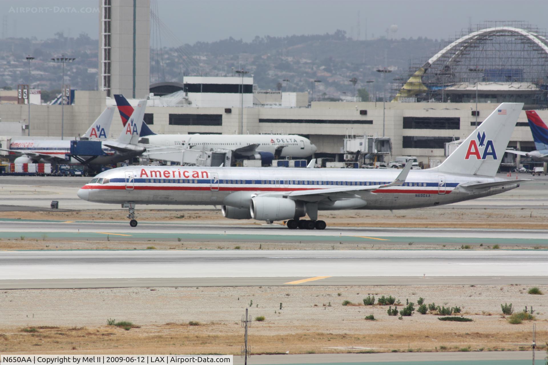 N650AA, 1991 Boeing 757-223 C/N 24608, AAL271 - KMIA-KLAX - Landing RWY 25L
