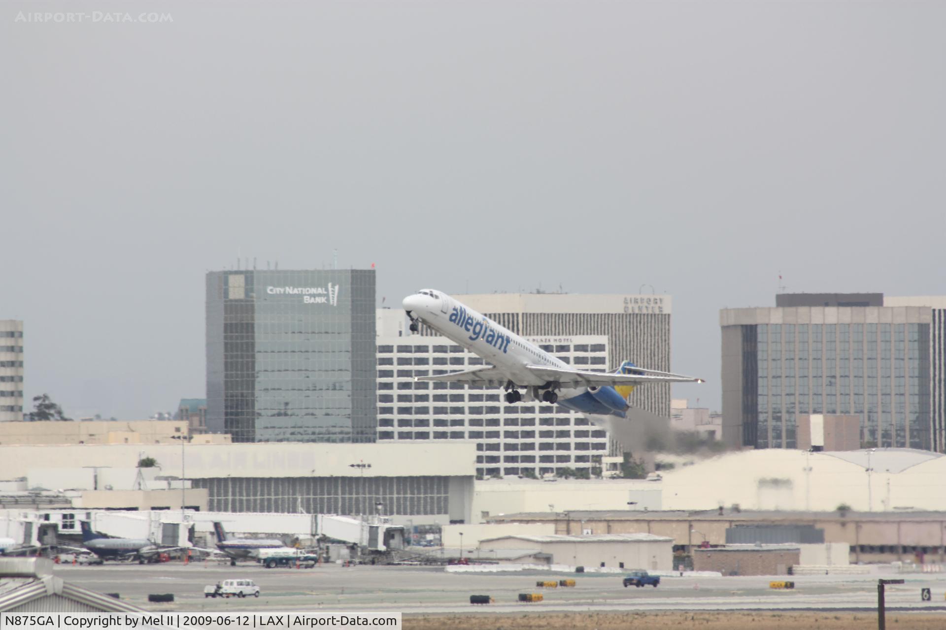 N875GA, 1995 McDonnell Douglas MD-83 (DC-9-83) C/N 53468, AAY394 - KLAX-KGJT - Departing RWY 25R