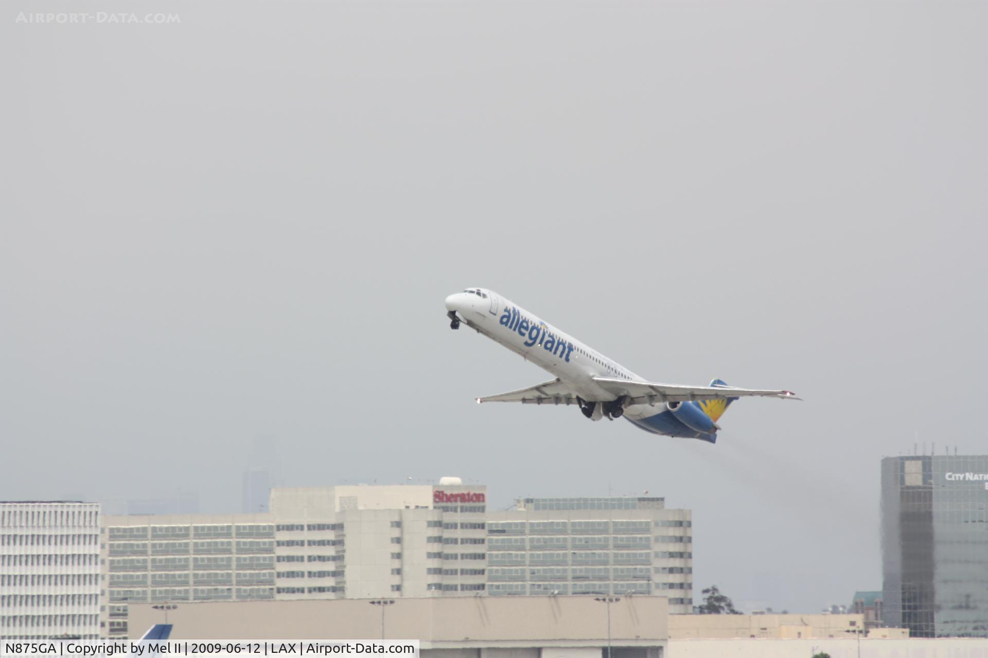 N875GA, 1995 McDonnell Douglas MD-83 (DC-9-83) C/N 53468, AAY394 - KLAX-KGJT - Departing RWY 25R