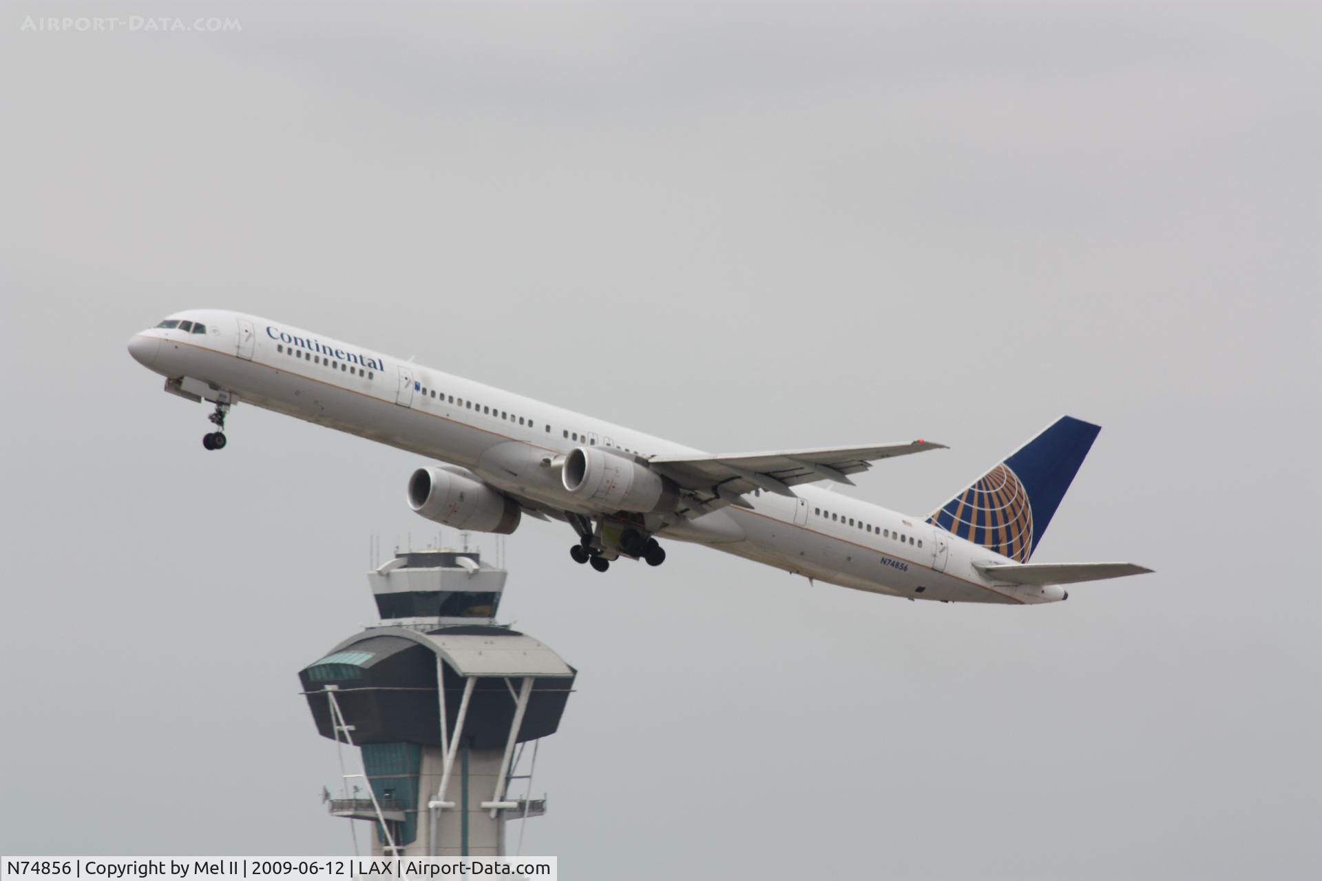 N74856, 2004 Boeing 757-324 C/N 32815, COA594 - KLAX-KIAH - Departing RWY 25R