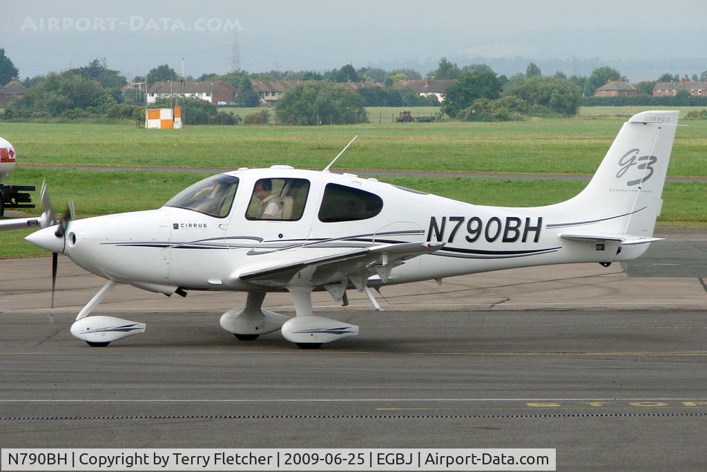 N790BH, 2008 Cirrus SR22 G3 C/N 2964, Cirrus SR22 at Staverton