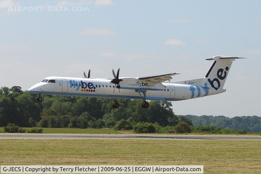 G-JECS, 2006 De Havilland Canada DHC-8-402Q Dash 8 C/N 4142, Flybe Dash 8 landing at Luton