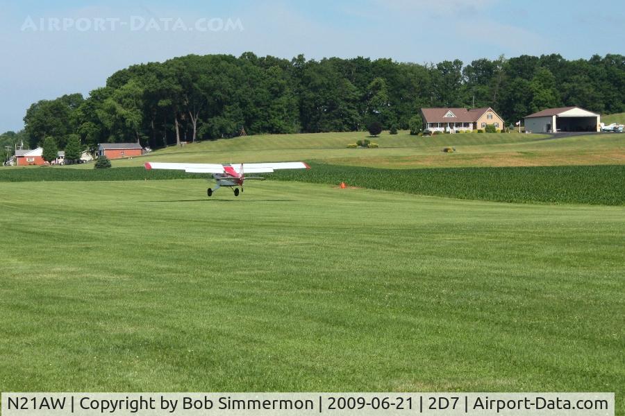 N21AW, 1998 Aviat A-1 Husky C/N 1399, Landing on 28 at the Beach City, Ohio Father's Day fly-in.