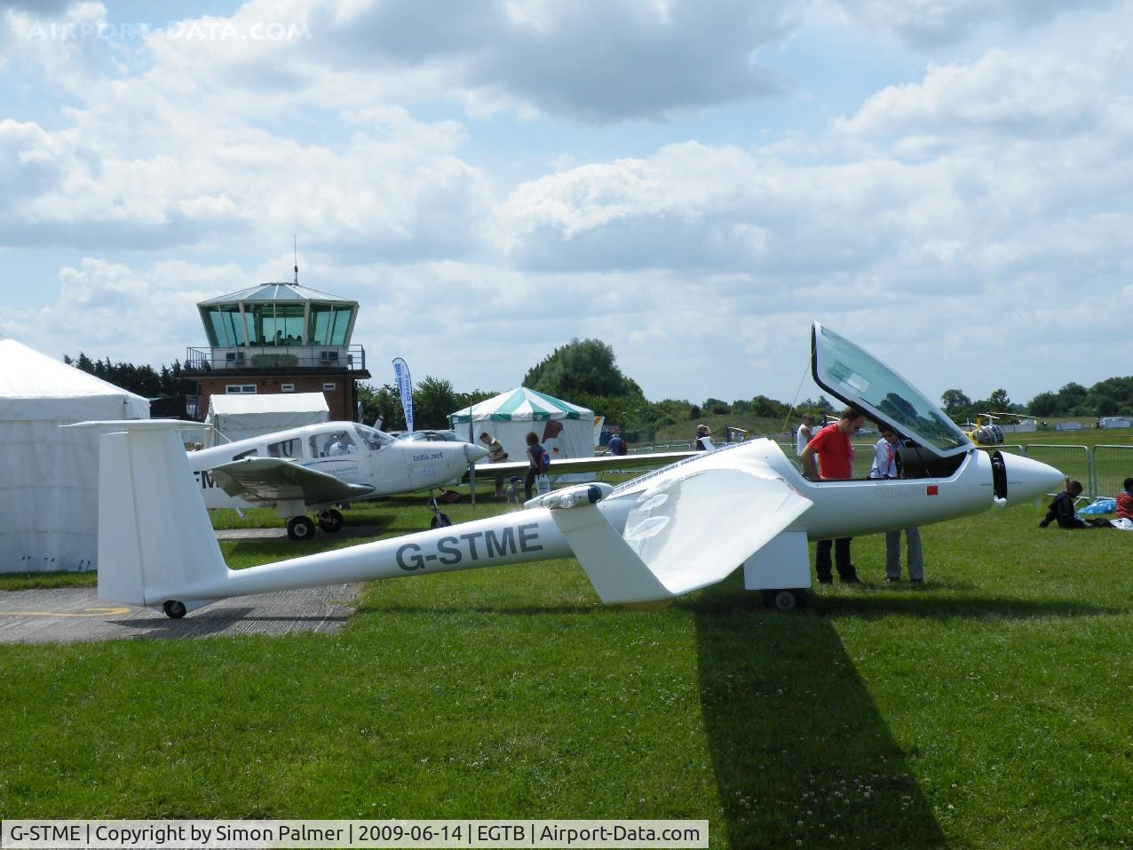 G-STME, 2007 Stemme S-10VT C/N 11-115, Stemme S-10VT exhibited at Aero Expo 2009