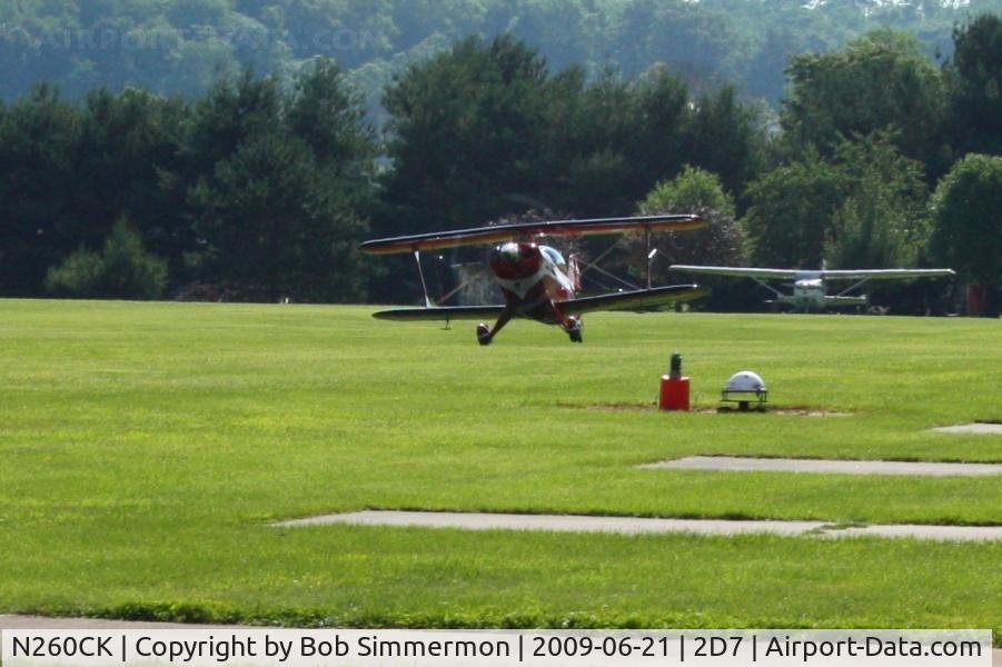 N260CK, 1991 Aviat Pitts S-2B Special C/N 5225, Landing on 28 at the Beach City, Ohio Father's Day fly-in.