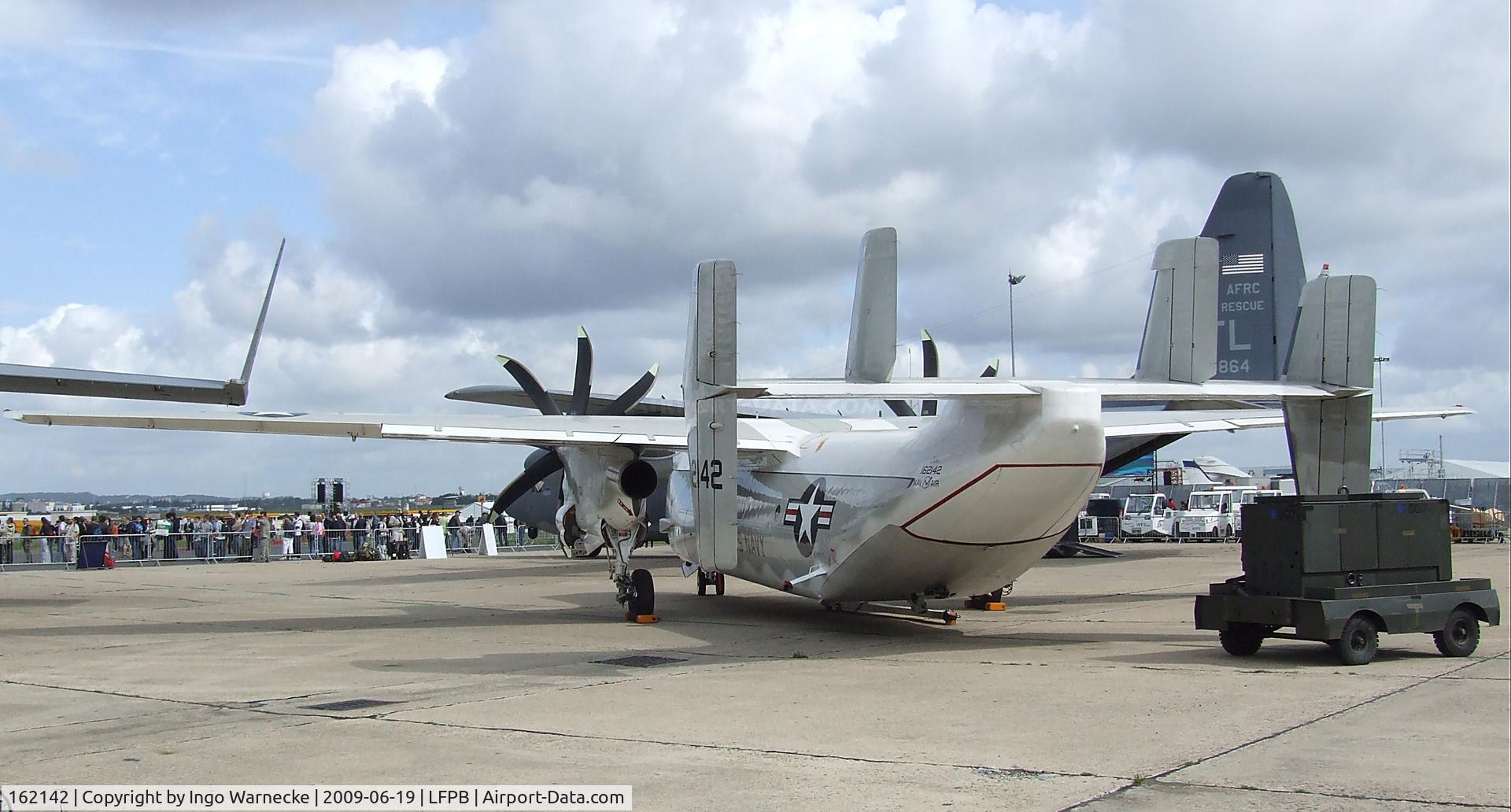 162142, 1985 Grumman C-2A Greyhound C/N 22, Grumman C-2A Greyhound (upgraded with NP2000 Propellers) of US Navy at the Aerosalon 2009, Paris