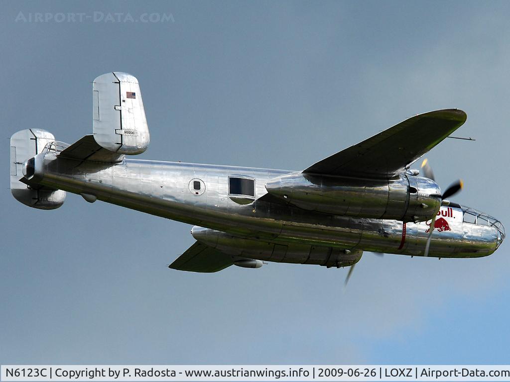 N6123C, 1945 North American B-25J-30-NC Mitchell Mitchell C/N 108-47647, Airpower09