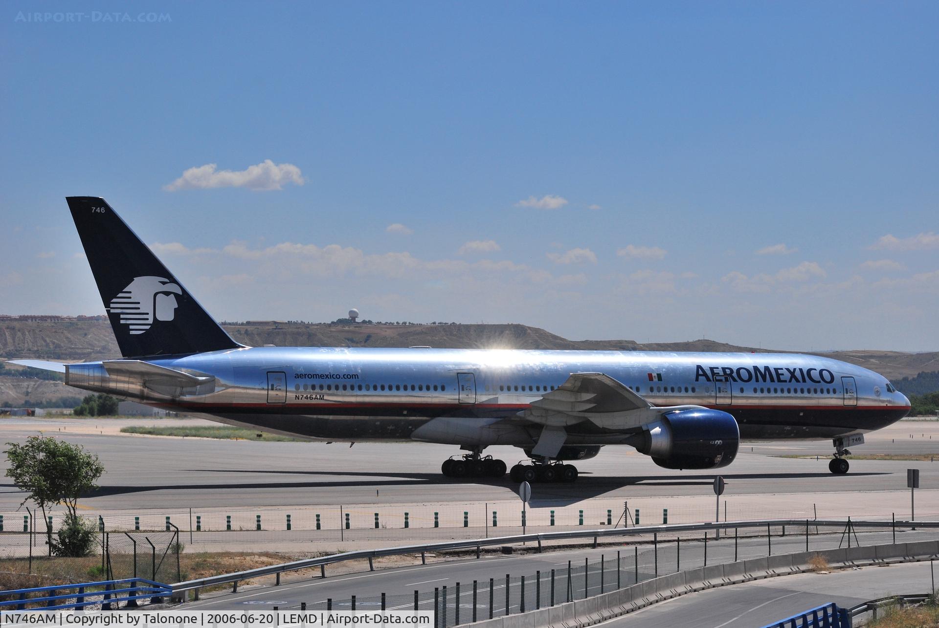 N746AM, 2006 Boeing 777-2Q8 C/N 32719, Rolling to the T2 terminal