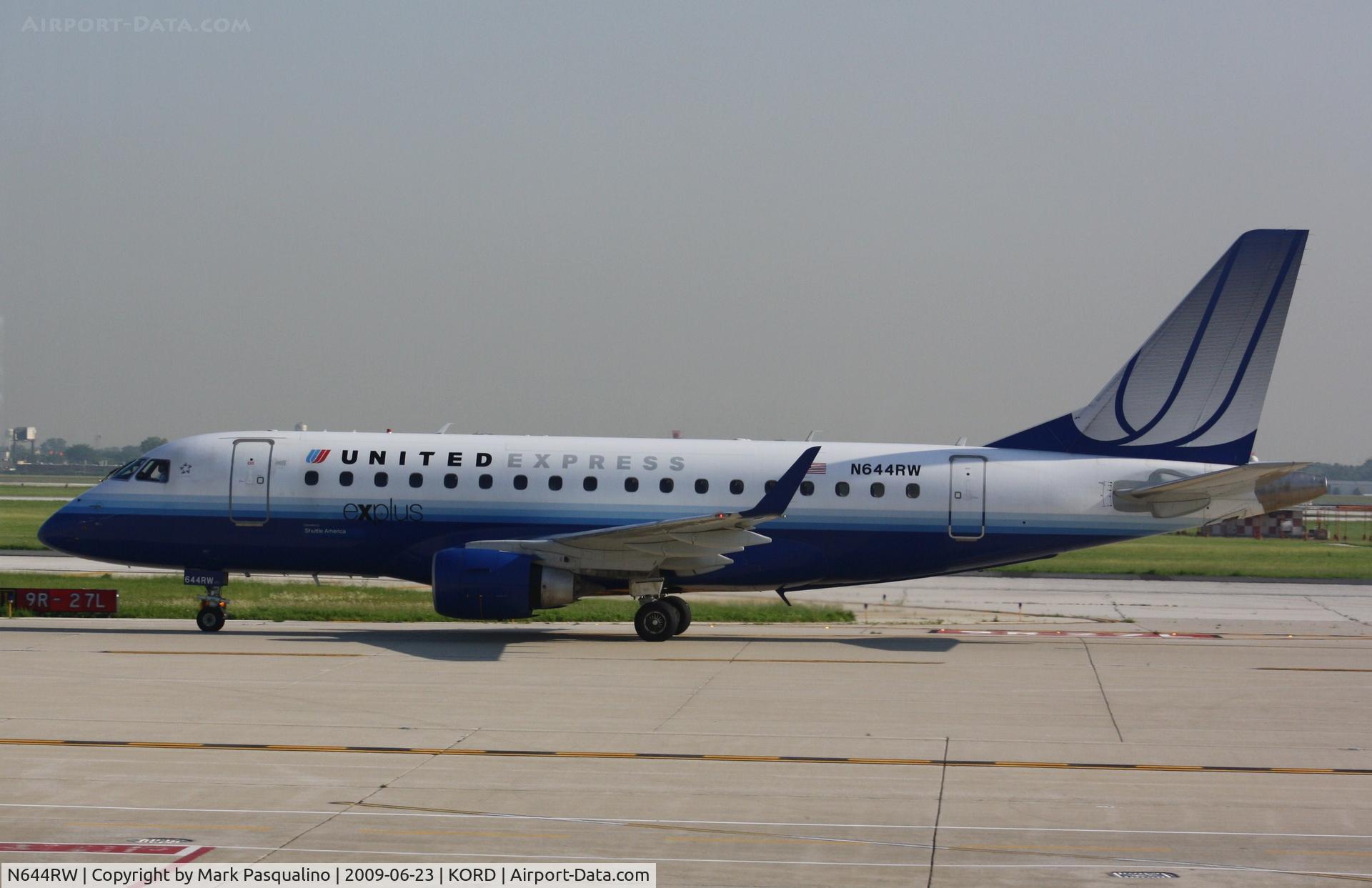 N644RW, 2004 Embraer 170SE (ERJ-170-100SE) C/N 17000061, ERJ 170-100 SE