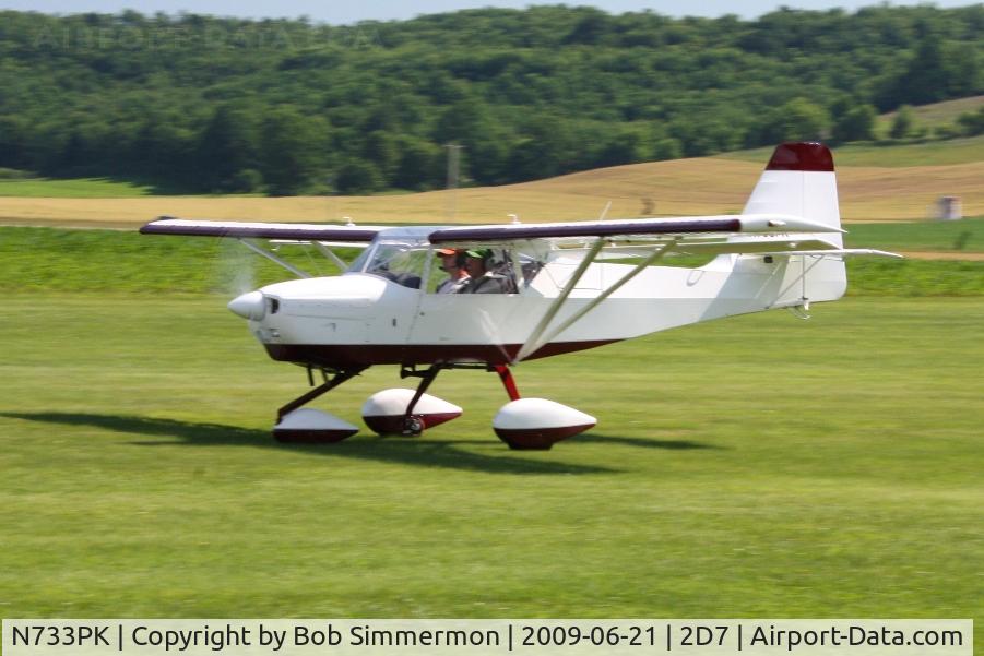 N733PK, 2007 Skystar Kitfox Series 7 C/N S70310042, Departing 28 at the Beach City, Ohio Father's Day fly-in.