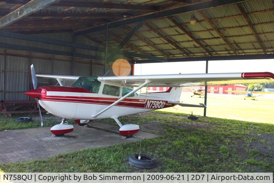 N758QU, 1979 Cessna R172K Hawk XP C/N R1723283, In her crib at Beach City, Ohio