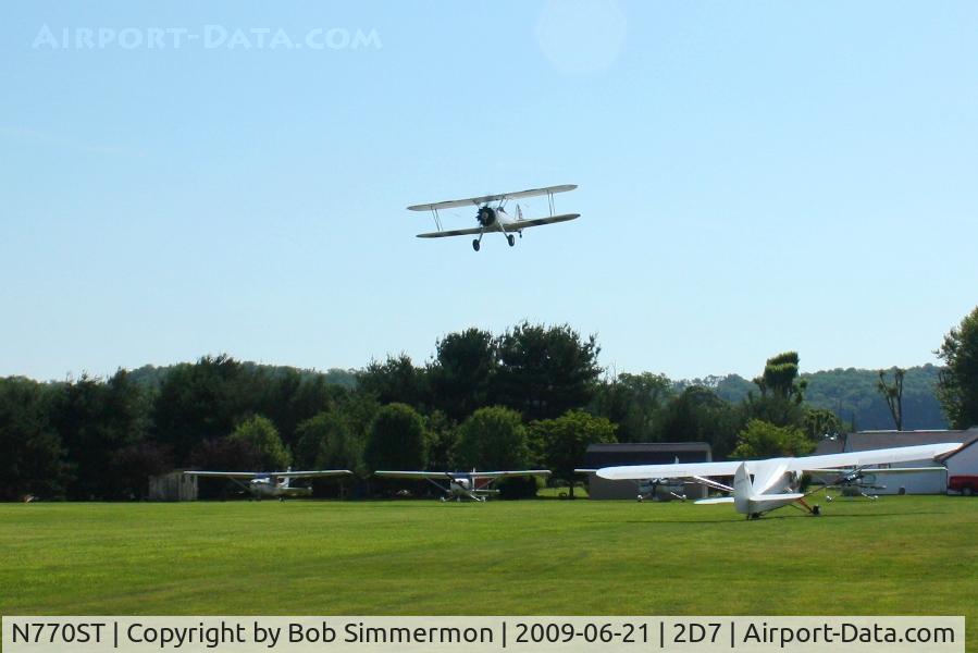 N770ST, 1942 Boeing A75N1(PT17) C/N 75-4876, Landing on 28 at the Beach City, Ohio Father's Day fly-in.