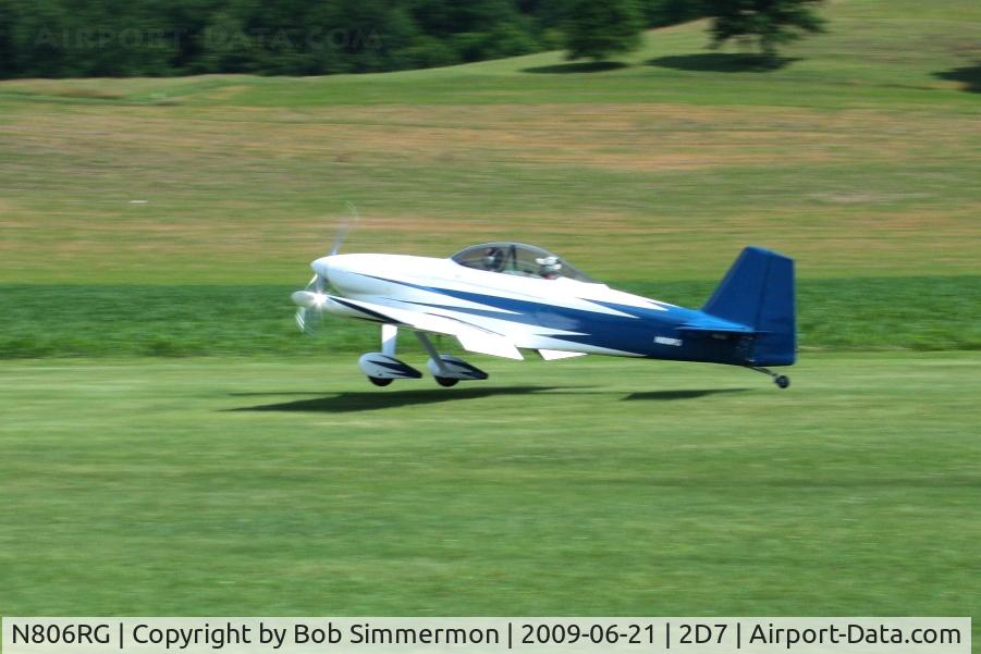 N806RG, 2006 Vans RV-4 C/N 806, Departing 28 at the Beach City, Ohio Father's Day fly-in.