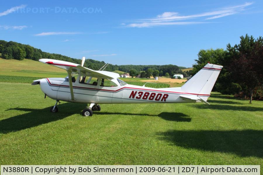 N3880R, 1966 Cessna 172H C/N 17255380, Father's Day fly-in at Beach City, Ohio