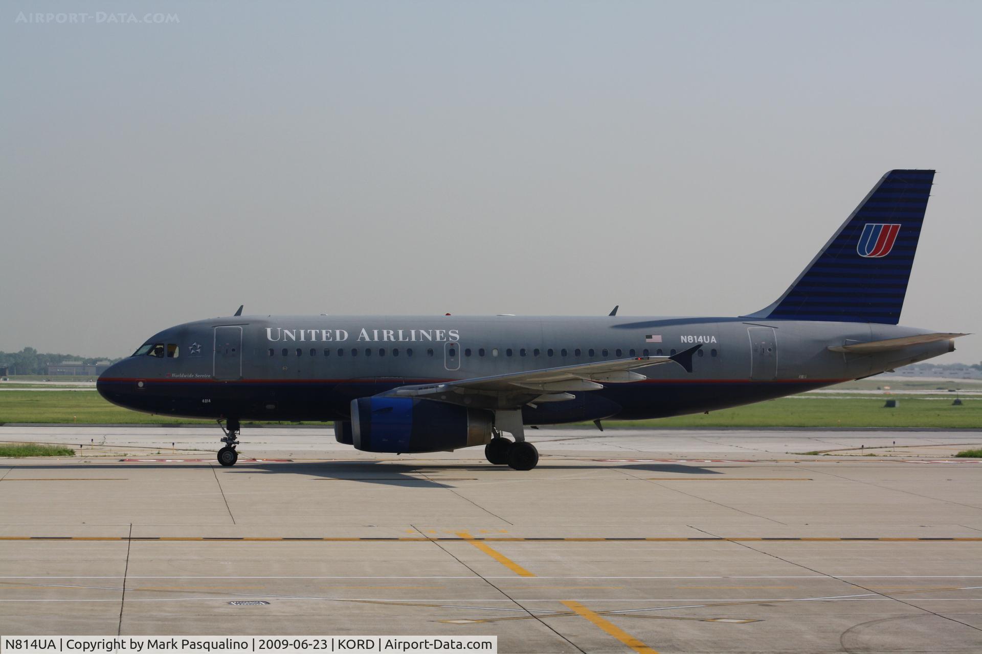 N814UA, 1998 Airbus A319-131 C/N 862, Airbus A319