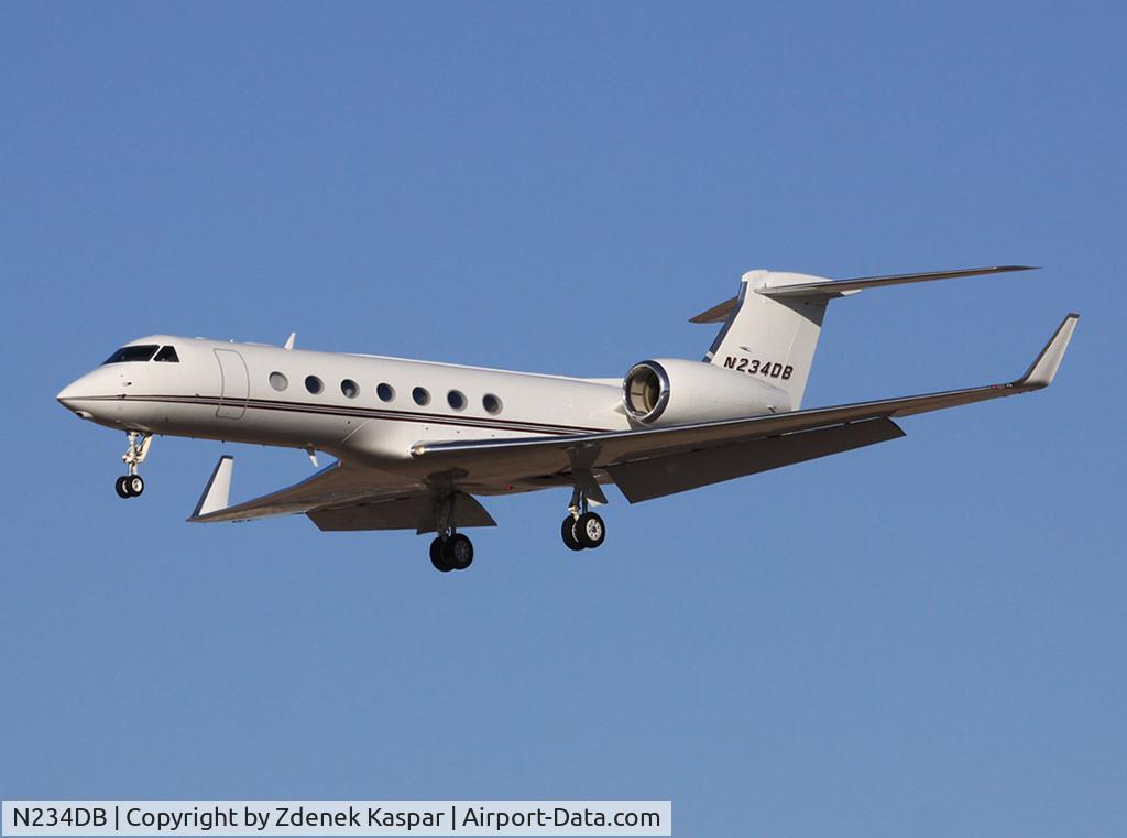 N234DB, 2006 Gulfstream Aerospace GV-SP (G550) C/N 5106, PHX
