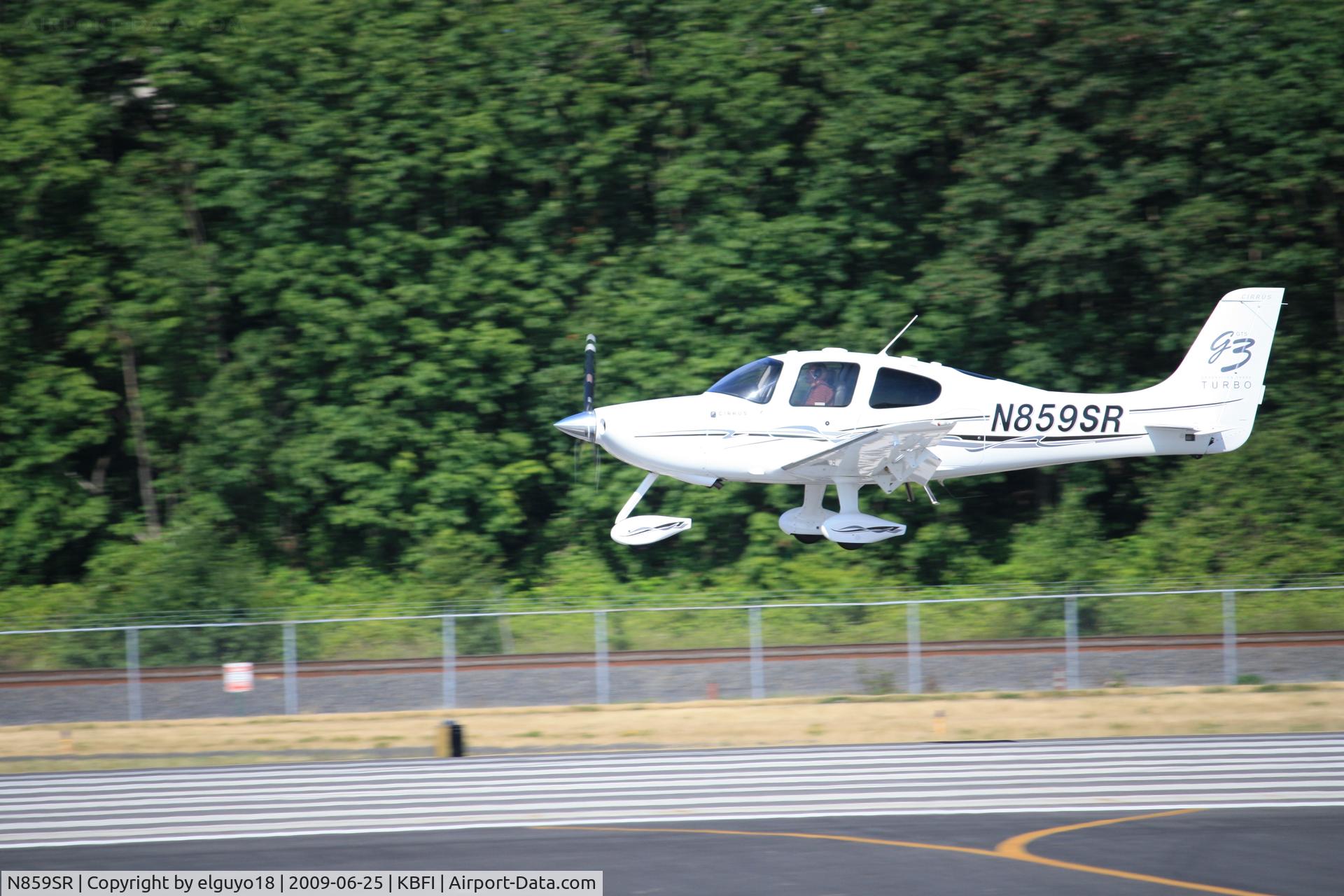 N859SR, 2007 Cirrus SR22 C/N 2835, BELLINGHAM-SEATTLE