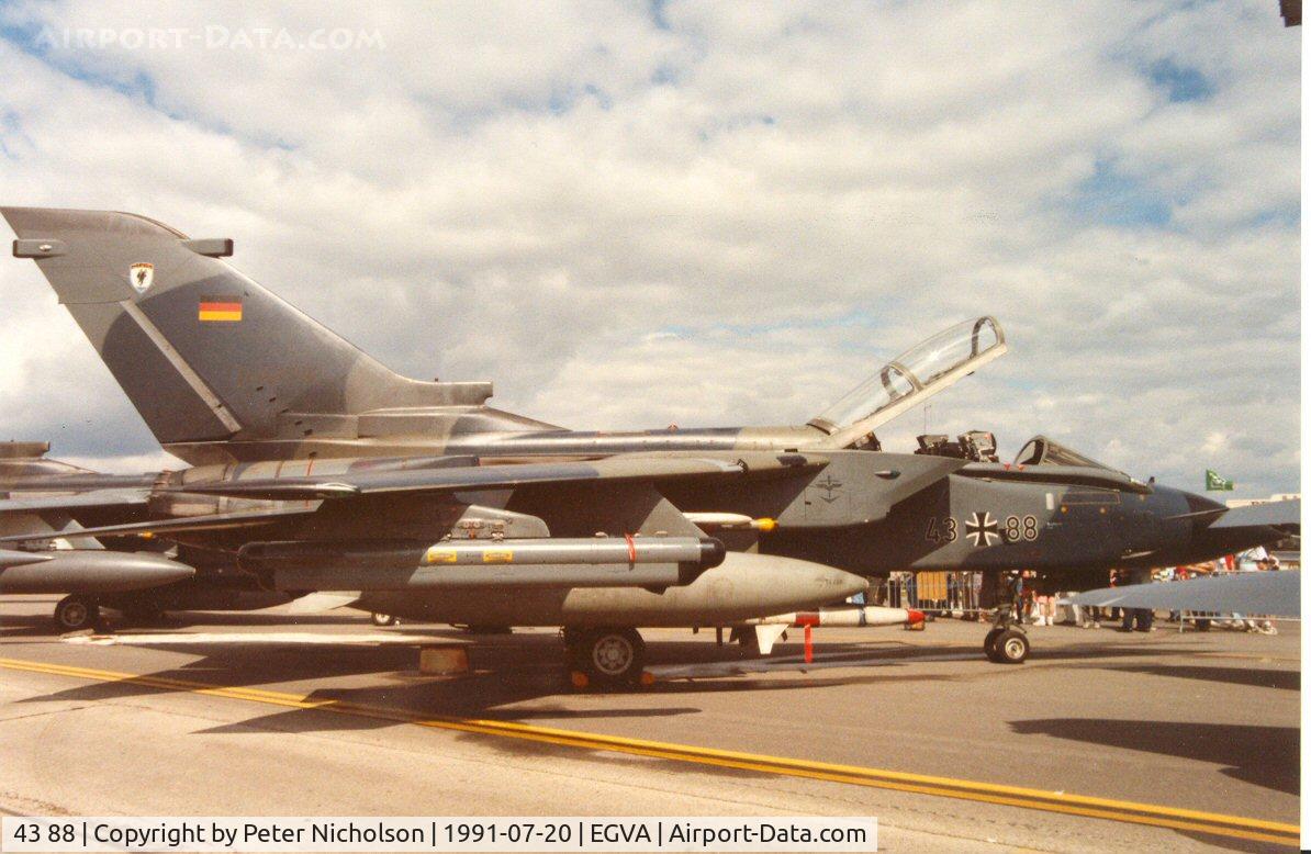 43 88, Panavia Tornado IDS C/N 228/GS061/4088, Tornado IDS of German Kreigsmarine's MFG-1 at the 1991 Intnl Air Tattoo at RAF Fairford.