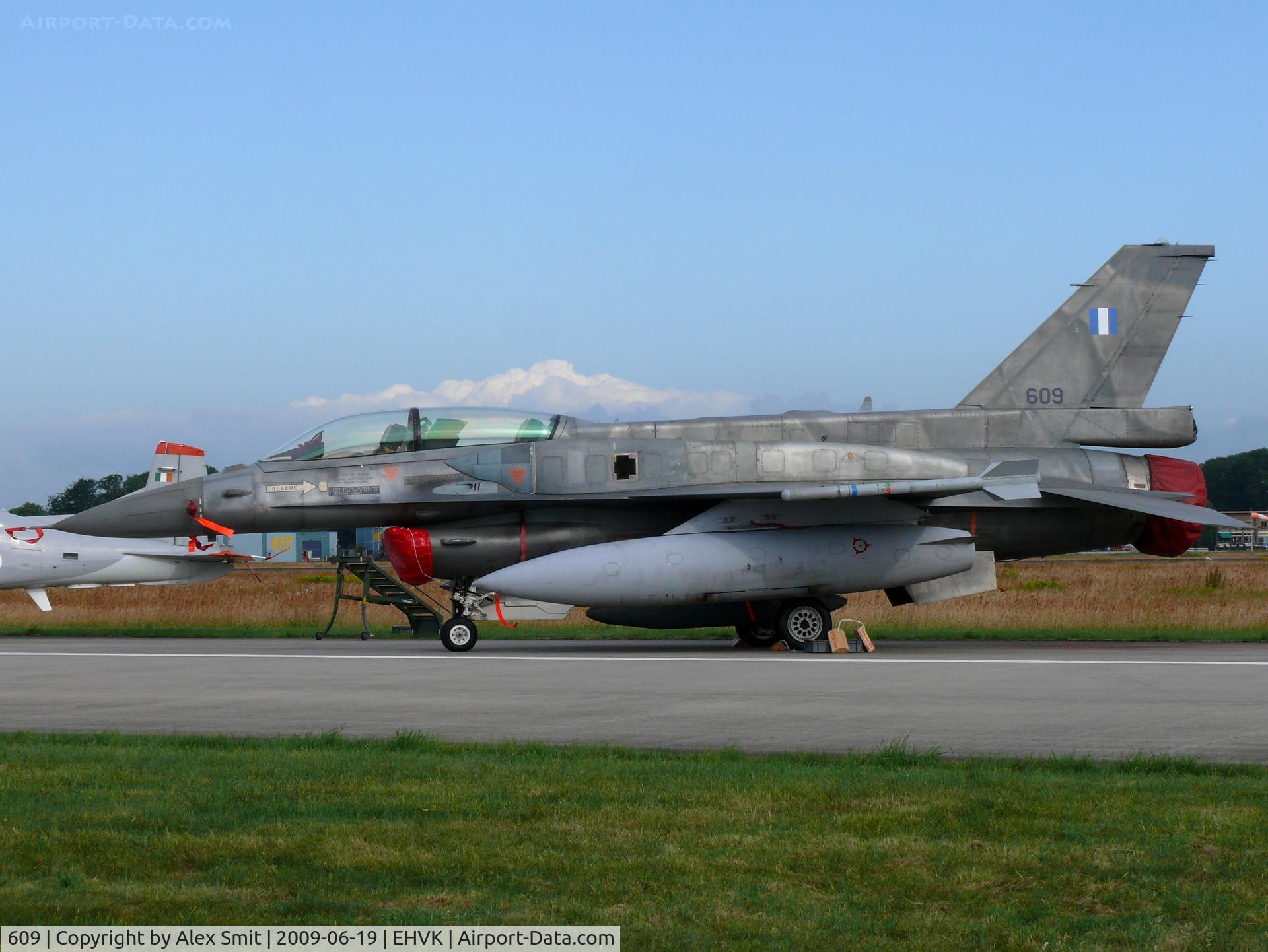 609, 1999 Lockheed Martin F-16DJ Fighting Falcon C/N XM-10, General Dynamics F-16D-52 Fighting Falcon 609 Hellenic Air Force