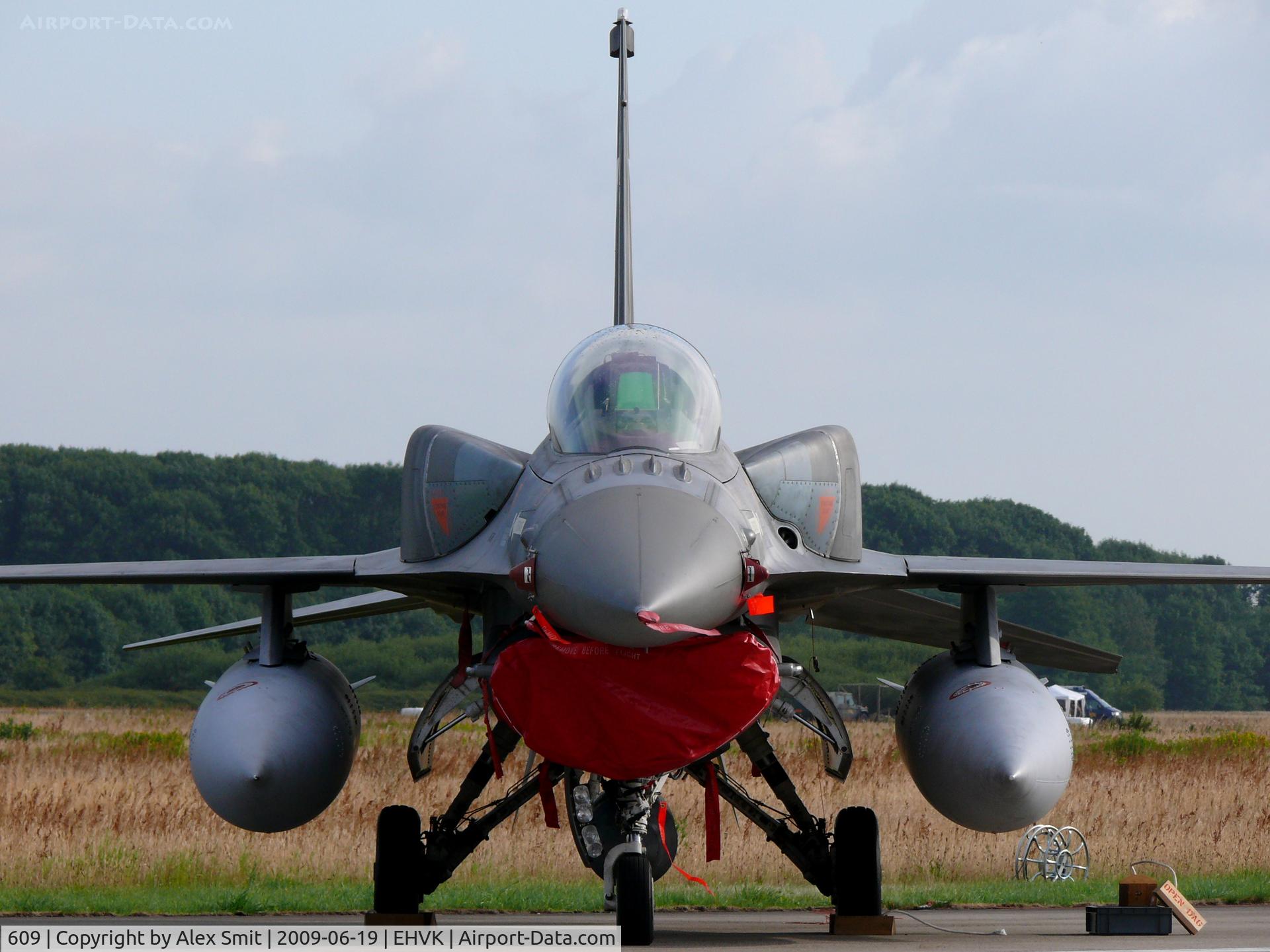 609, 1999 Lockheed Martin F-16DJ Fighting Falcon C/N XM-10, General Dynamics F-16D-52 Fighting Falcon 609 Hellenic Air Force