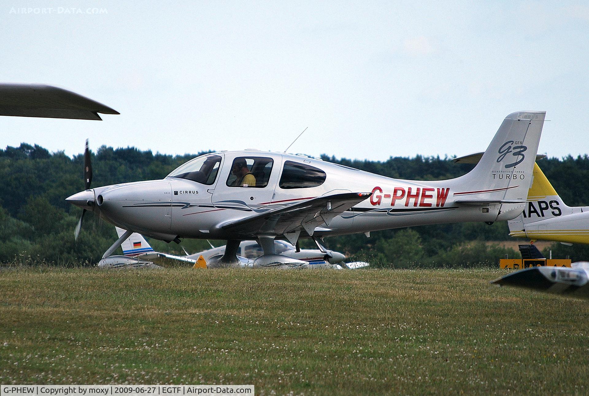 G-PHEW, 2008 Cirrus SR22 G3 GTS Turbo C/N 2915, CURRUS SR22 at Fairoaks