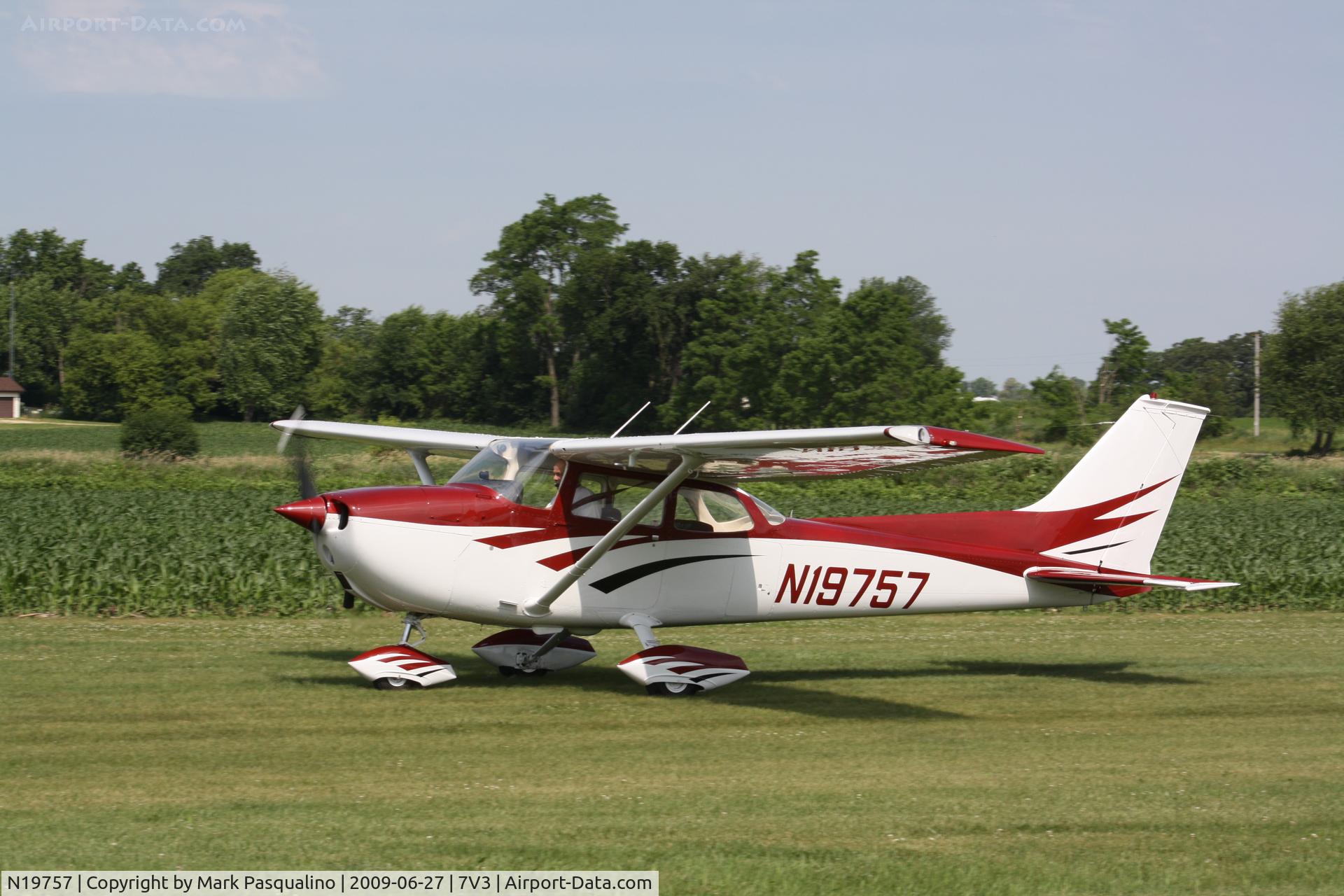 N19757, 1972 Cessna 172L C/N 17260726, Cessna 172