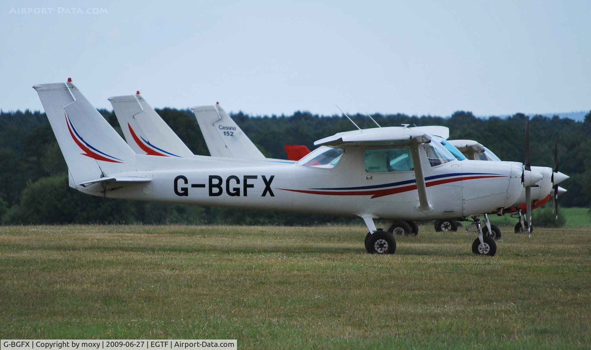 G-BGFX, 1978 Reims F152 C/N 1555, CESSNA F152 at Fairoaks