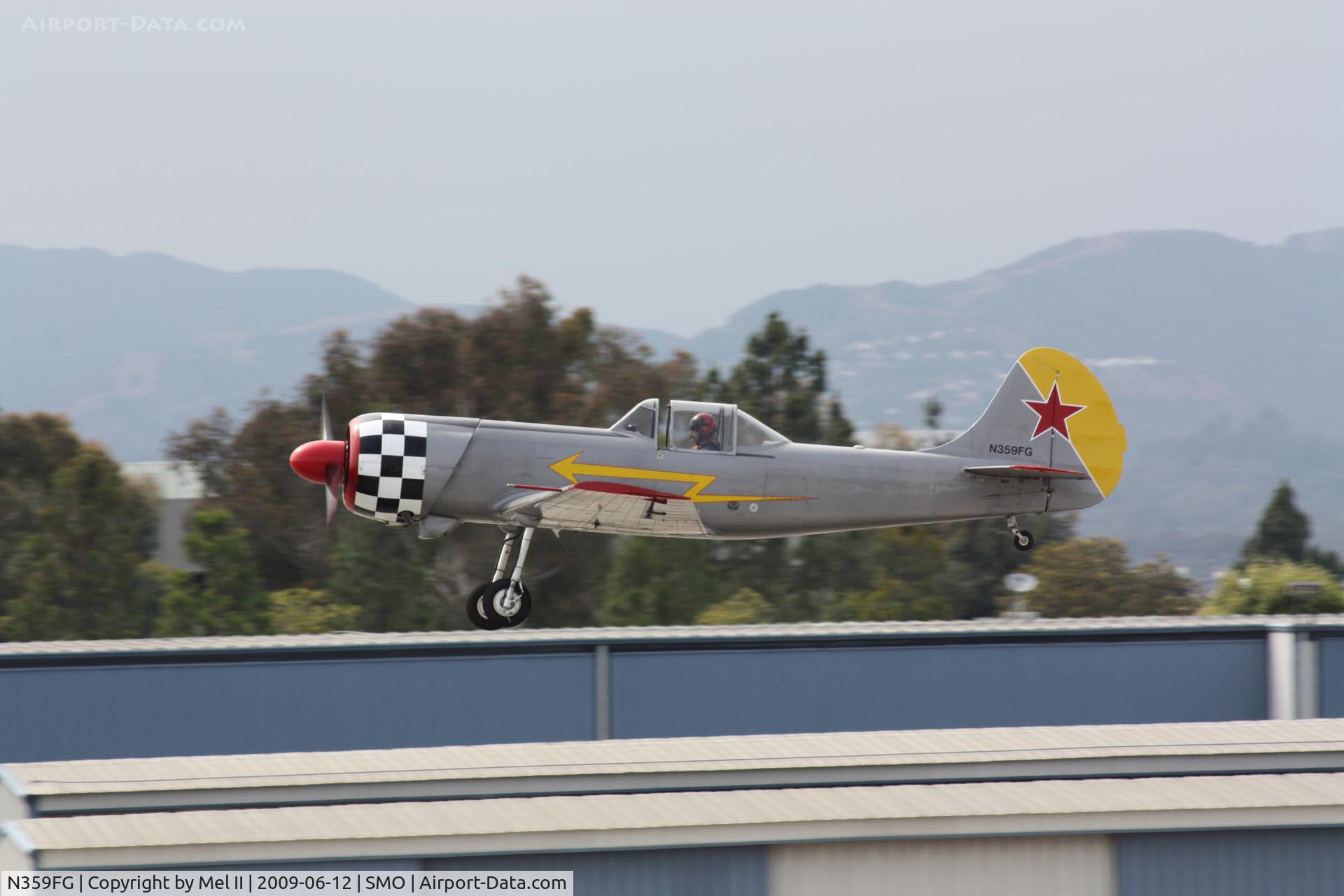 N359FG, 1984 Yakovlev Yak-50 C/N 842305, Departing RWY 21