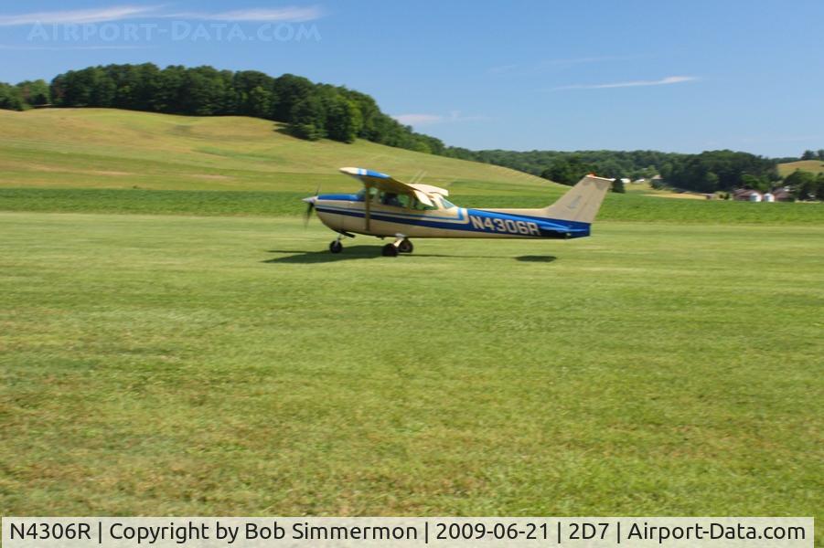 N4306R, 1974 Cessna 172M C/N 17263059, Arriving at the Father's Day fly-in; Beach City, Ohio.