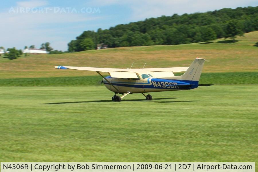 N4306R, 1974 Cessna 172M C/N 17263059, Arriving at the Father's Day fly-in; Beach City, Ohio.