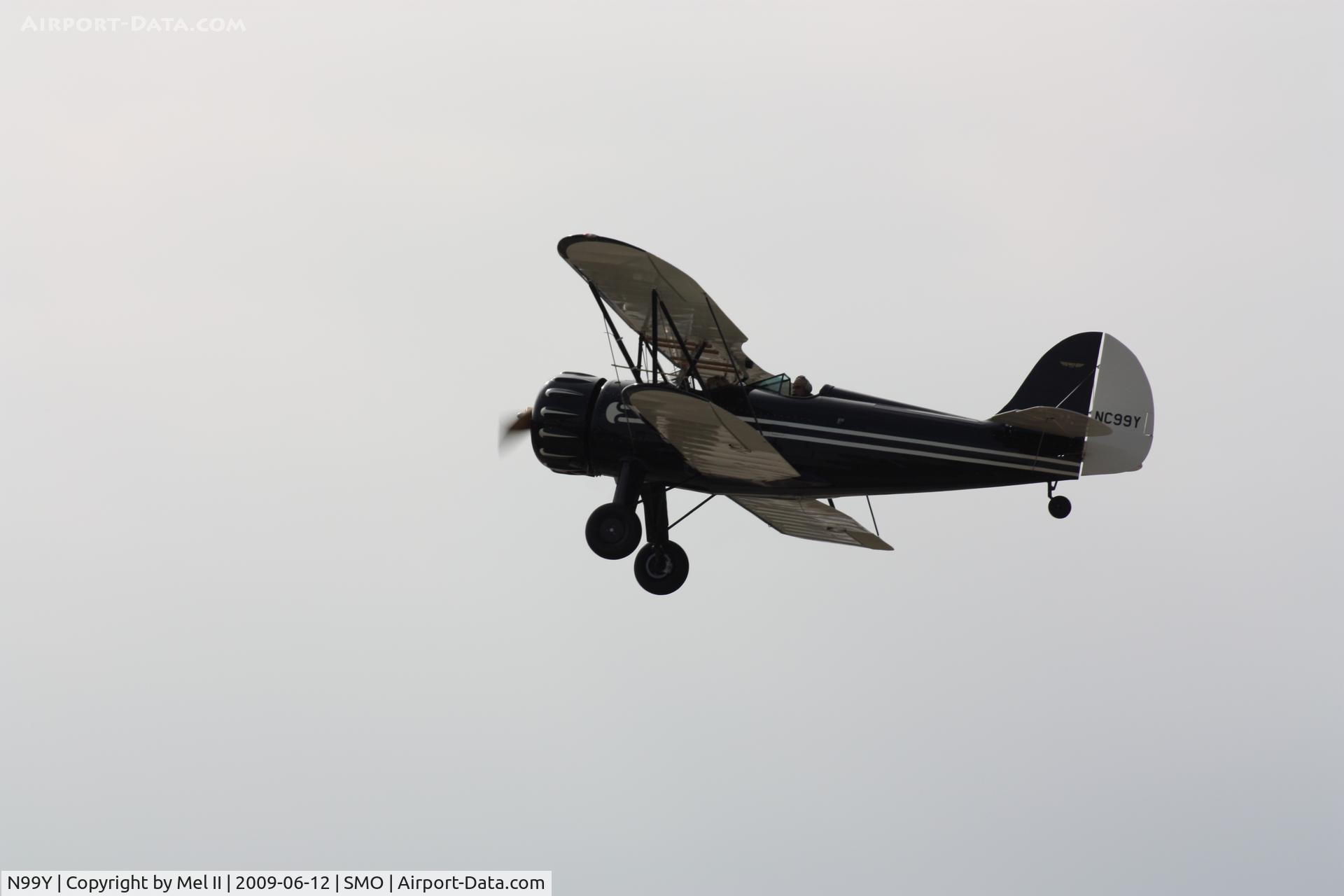 N99Y, 1986 Waco YMF C/N F5-002, Departing RWY 21