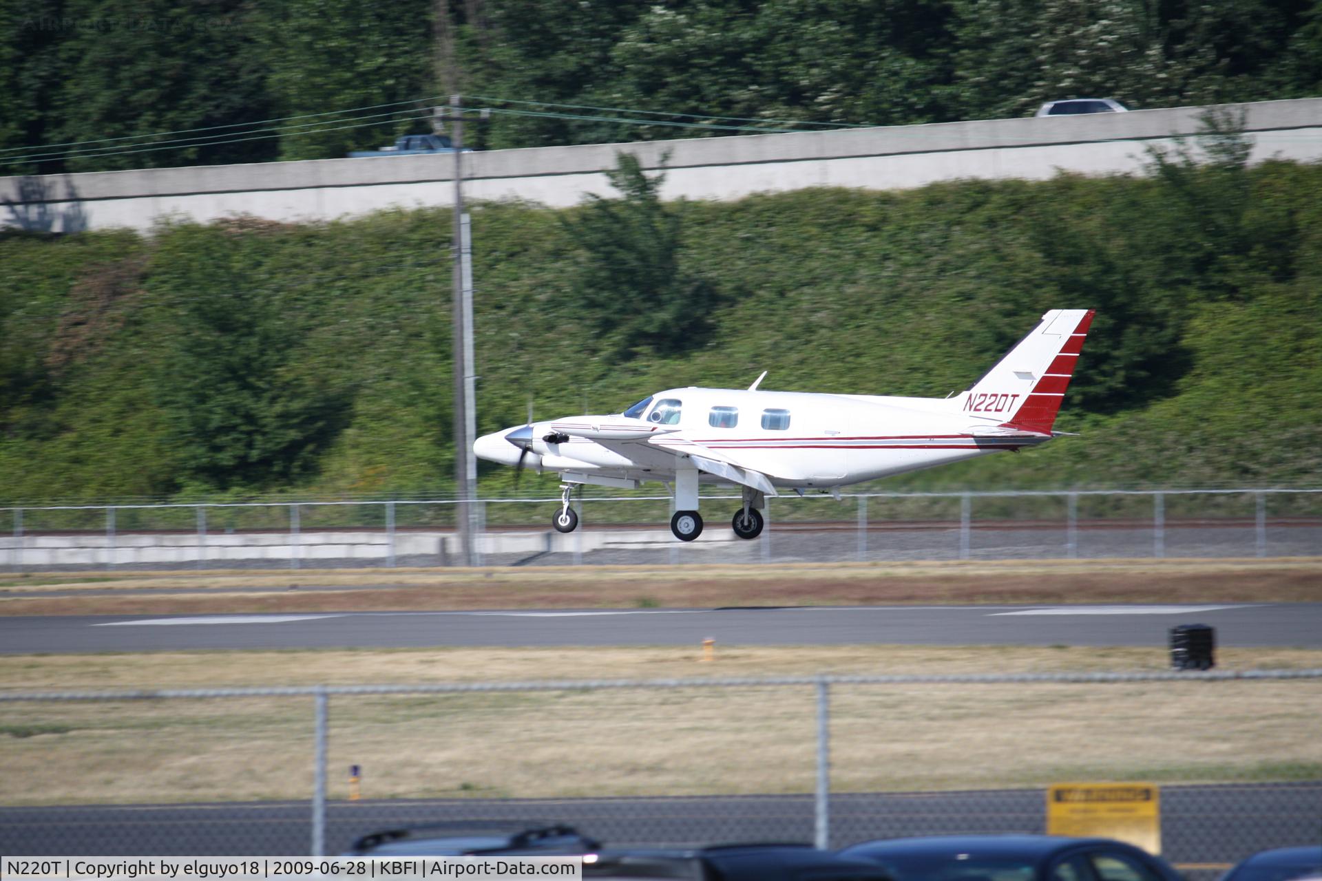 N220T, 1980 Cessna P210N Pressurised Centurion C/N P21000593, PORTLAND-SEATTLE