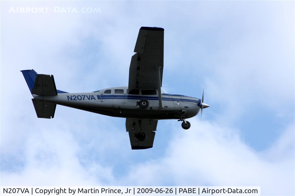 N207VA, 1975 Cessna 207 C/N 20700291, Landing 18 Bethel