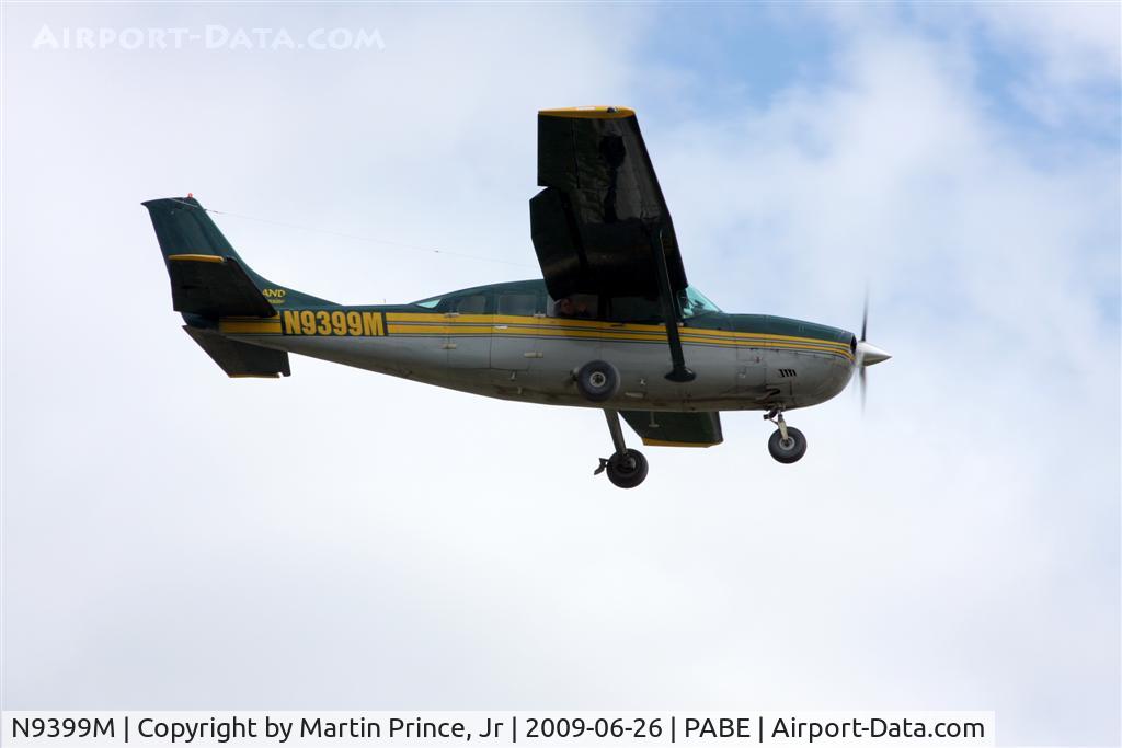 N9399M, 1980 Cessna 207A C/N 20700652, Landing 18 Bethel