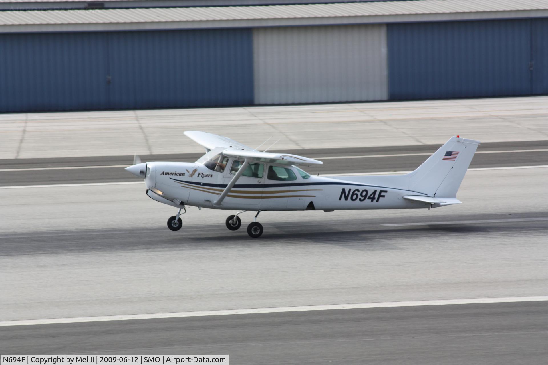 N694F, 1980 Cessna 172RG Cutlass RG C/N 172RG0655, Departing RWY 21