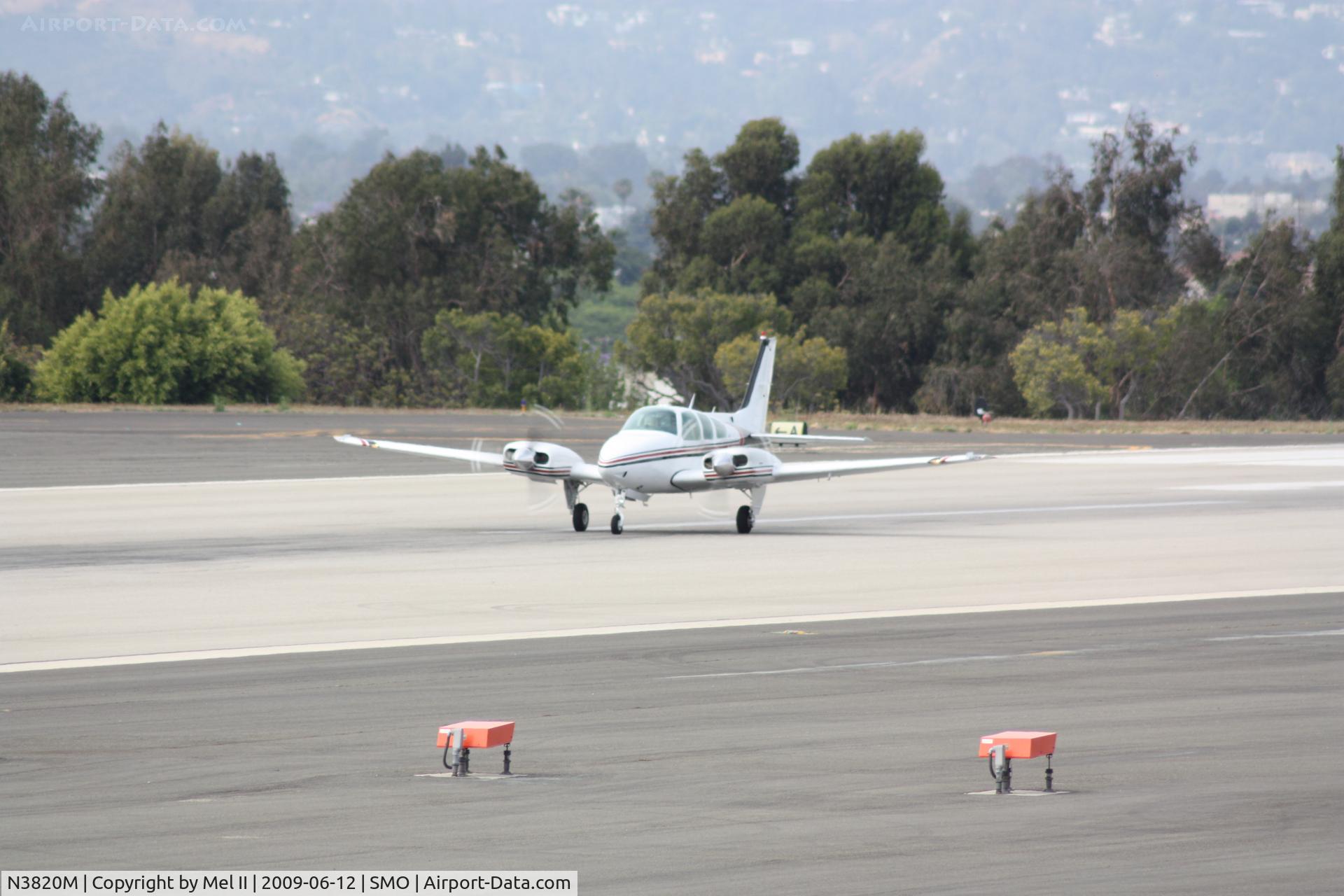 N3820M, 1981 Beech 95-B55 (T42A) Baron C/N TC-2372, KMSO-KOXR - Departing RWY 21