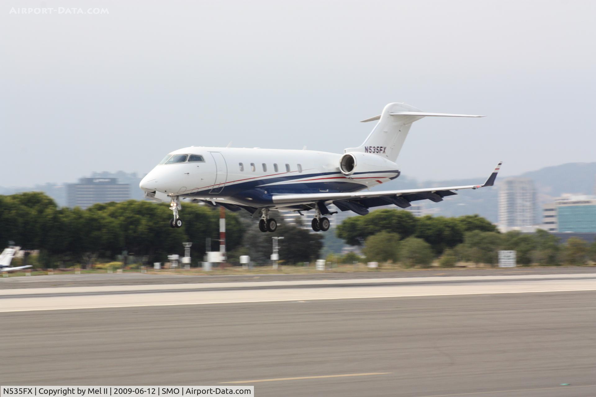 N535FX, 2007 Bombardier Challenger 300 (BD-100-1A10) C/N 20167, LXJ535 - KBFI-KSMO - Landing RWY 21