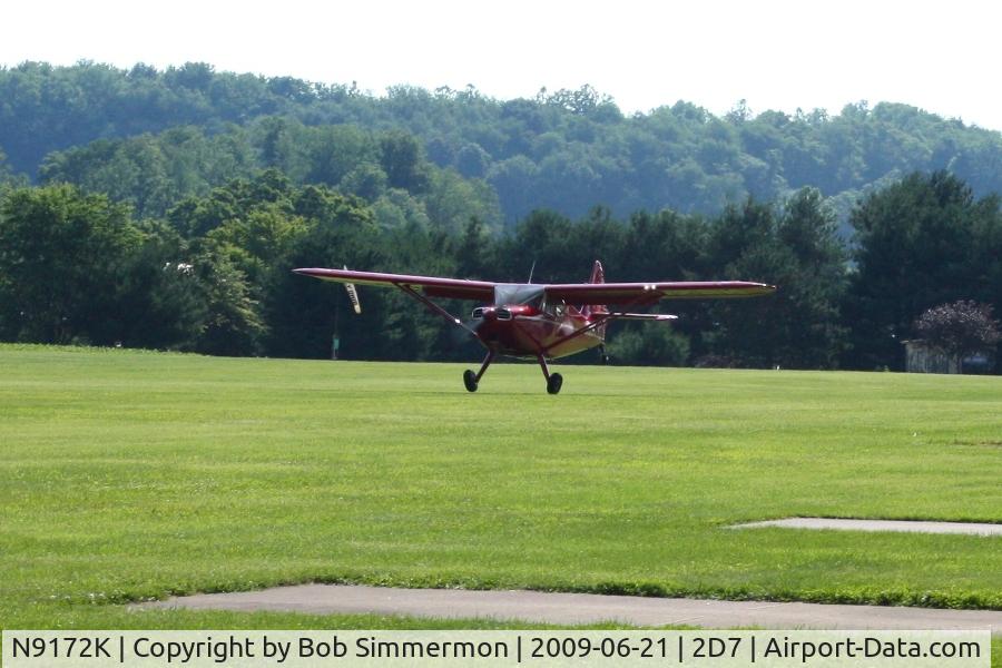 N9172K, 1947 Stinson 108-1 Voyager C/N 108-2172, Landing on 28 at the Beach City, Ohio Father's Day fly-in.