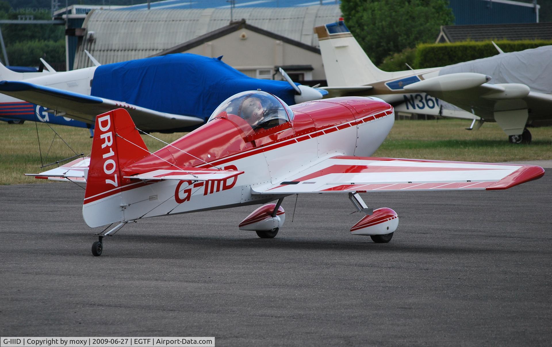 G-IIID, 2005 Rihn DR-107 One Design C/N PFA 264-12766, DR107 One Design at Fairoaks